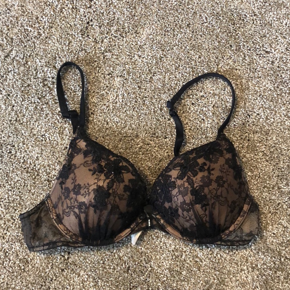 Women’s lace bra